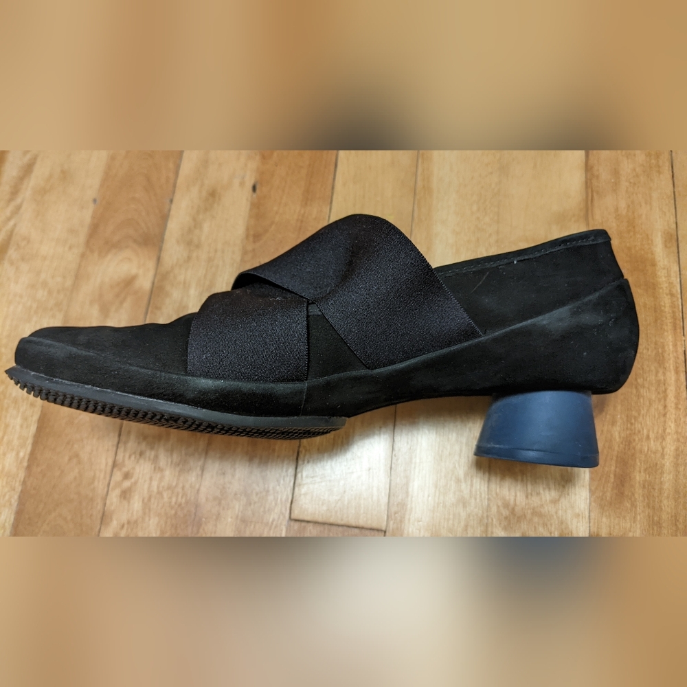 Women's Camper Black Slip-On Low Block Heel Loafers - Picture 4 of 9